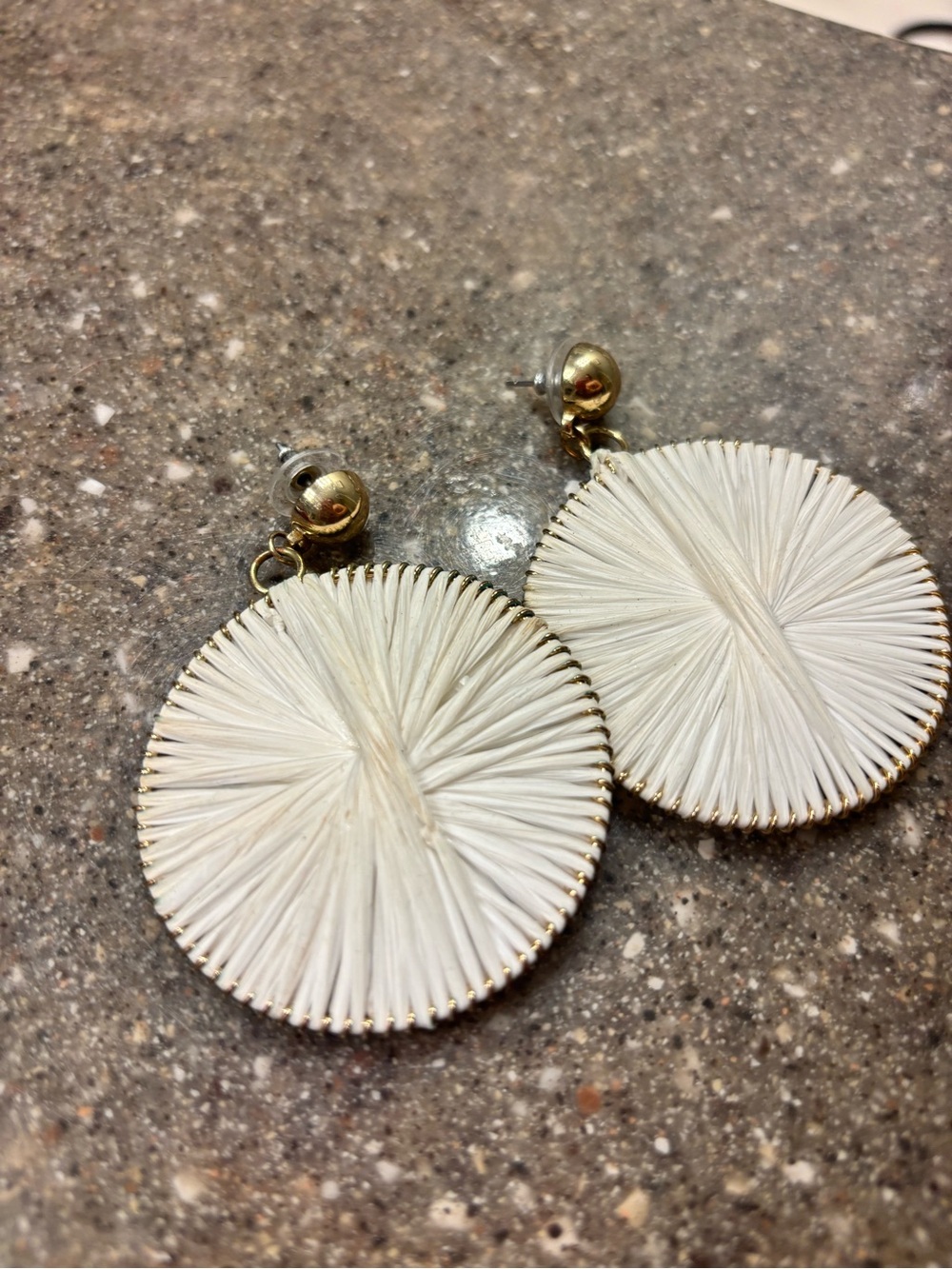 White Woven Raffia Statement Earrings Gold Tone Round Boho Coastal